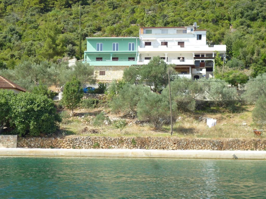 Luka  Picic Guesthouse מראה חיצוני תמונה